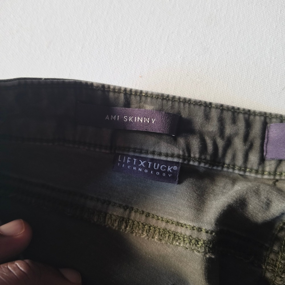 NYDJ Ami Skinny Camo Pants Green Camouflage Lift Tuck Stretch Size 10 - Picture 6 of 7
